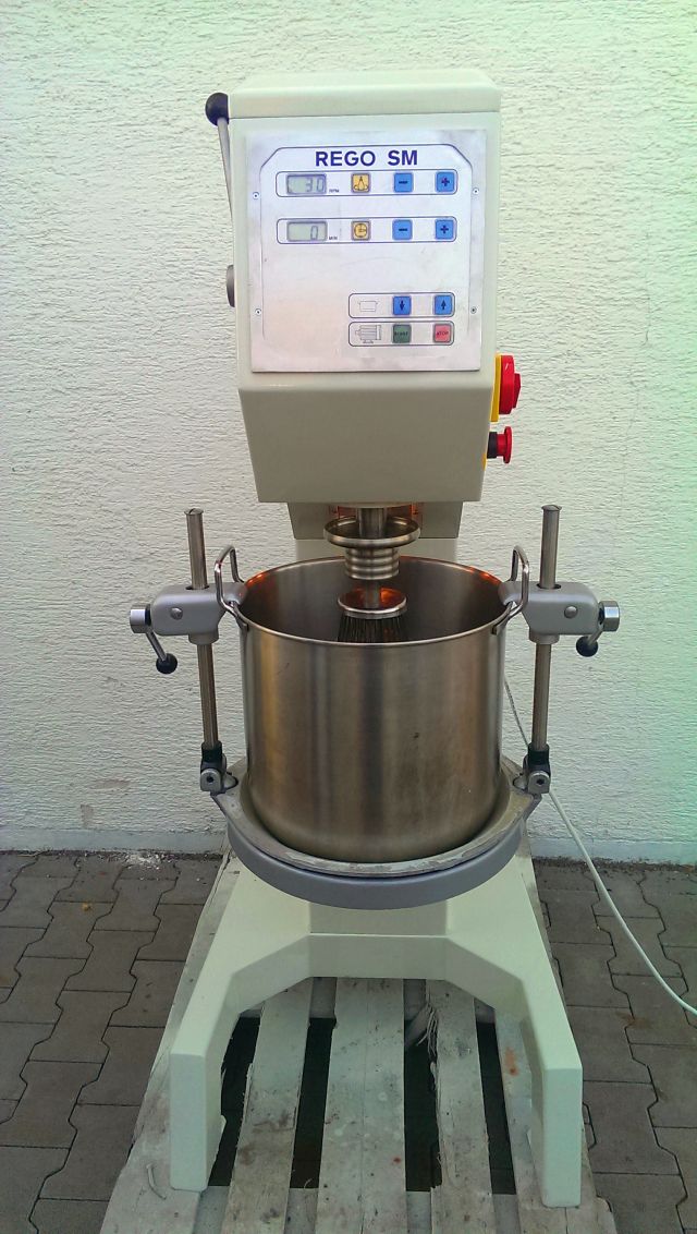 Rego SM2000 Rühr- und Schlagmaschine